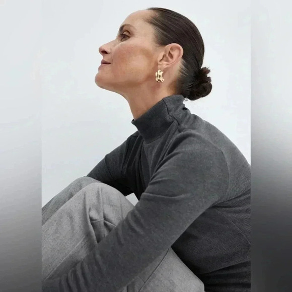 Mango Gray Turtleneck Shirt NWT - Picture 3 of 8